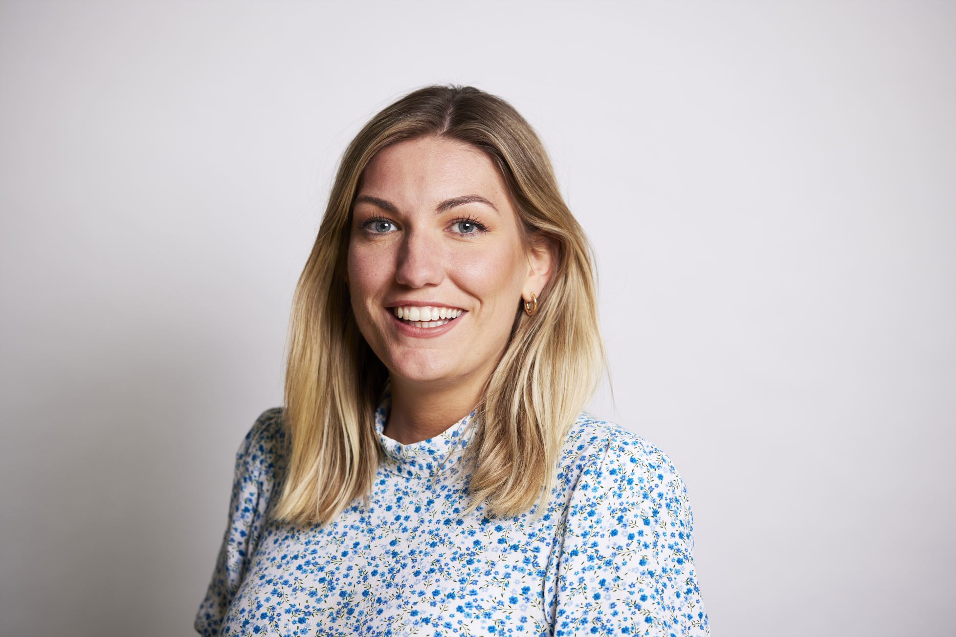 Carys Taylor profile photograph